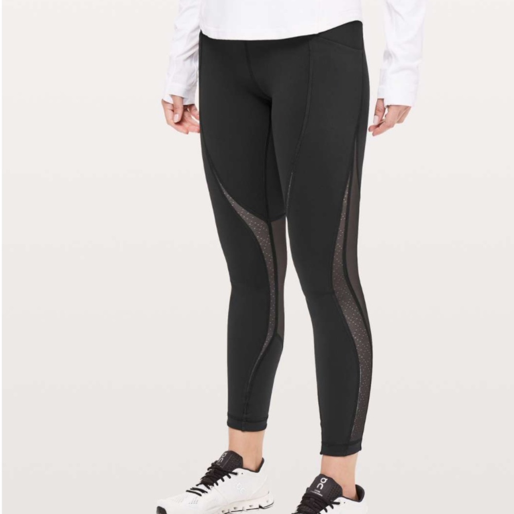 NWOT Lululemon Run Smoothly 7/8 Tight *25" - Picture 3 of 12